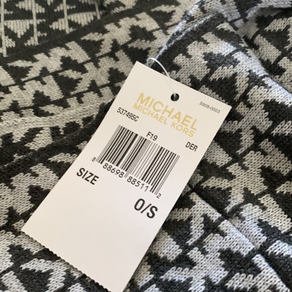 Michael Michael Kors Reversible Signature Logo Knit Infinity Scarf - Picture 5 of 11